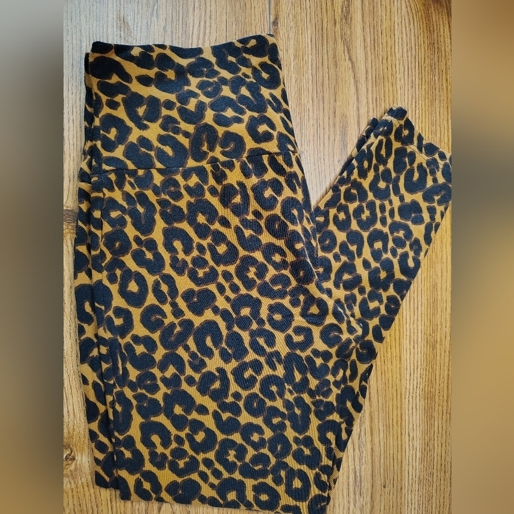 Terra & Sky Women's Plus Size Leopard Print Leggings Lightweight sz 0X, Stretch. - Picture 6 of 16
